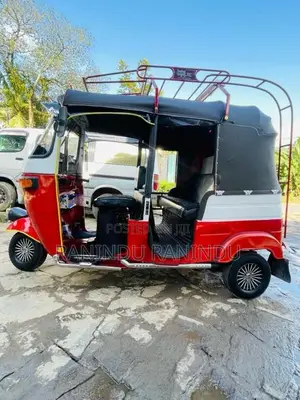 Bajaj 2 Stroke 2004 Three Wheel (Used)