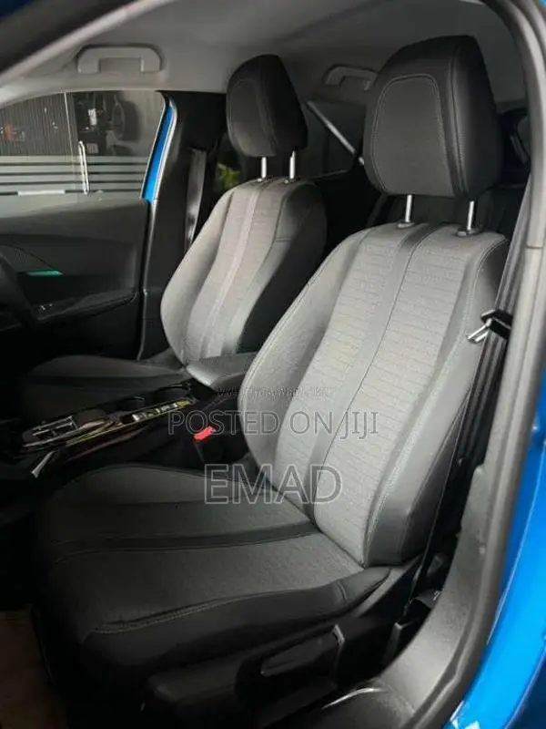 Peugeot 2008 Peugeot 2023 SUV (Used)