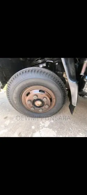 Mitsubishi Canter16-5 1998 Lorry (Used)