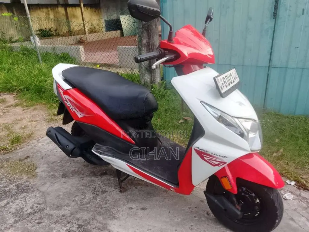 Honda Dio 2016 Motorbike (Used)