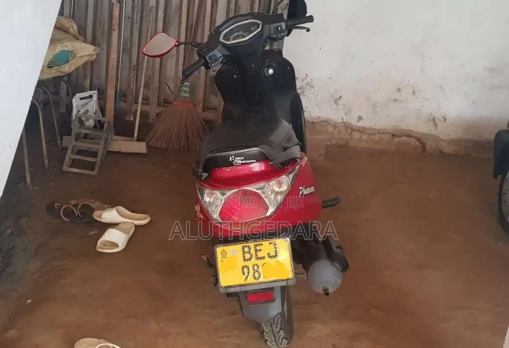Hero PLEASURE 2016 Motorbike (Used)