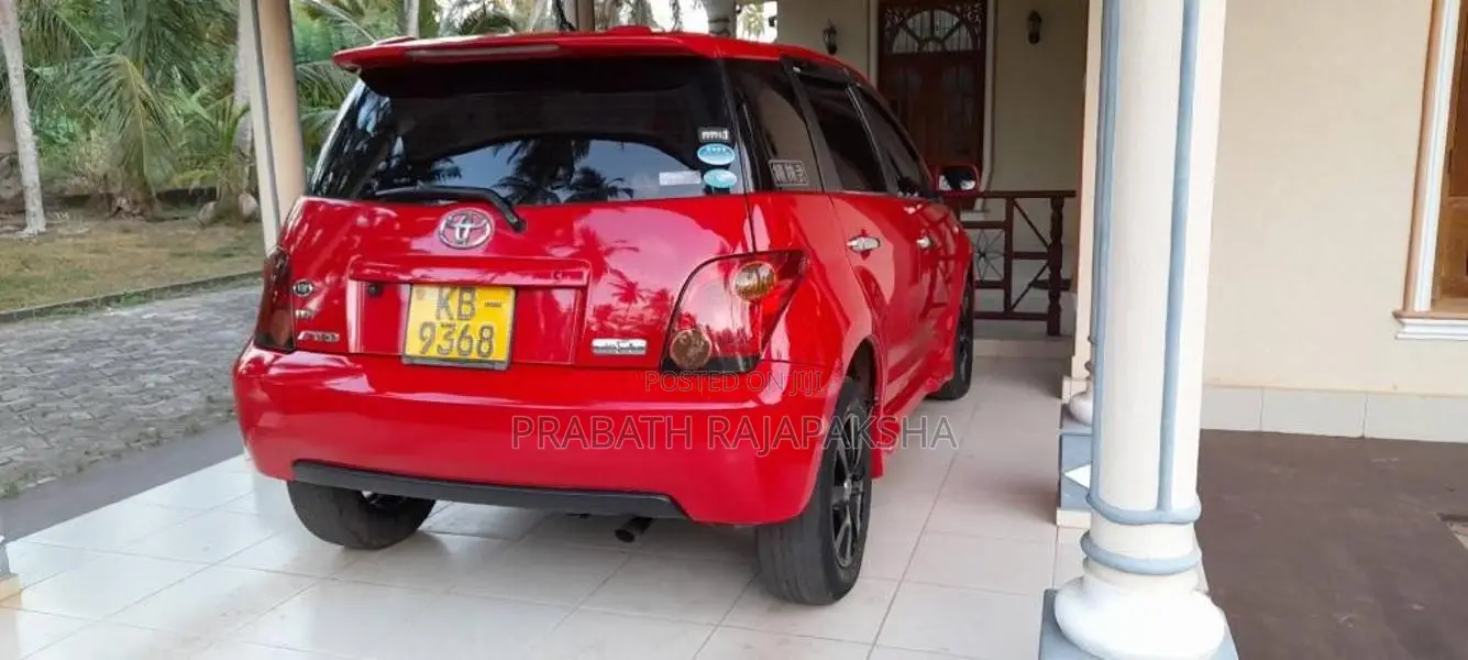 Toyota IST 2003 Car (Used)