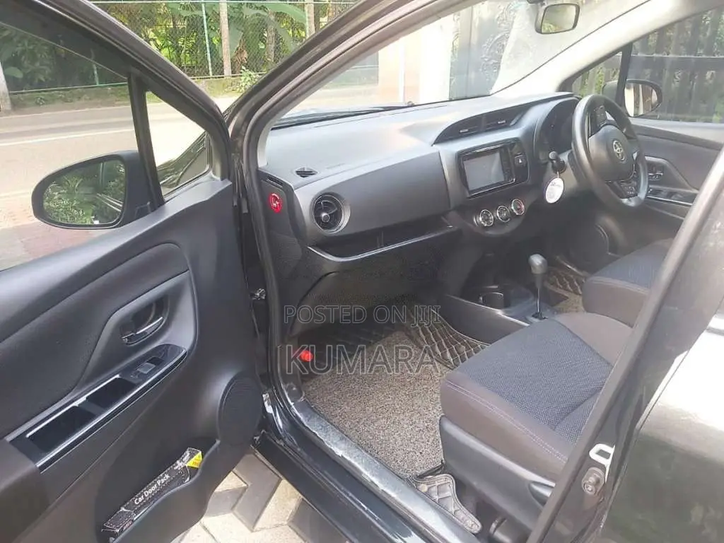 Toyota Vitz Edition 3 2016 Car 2016 Car (Used)