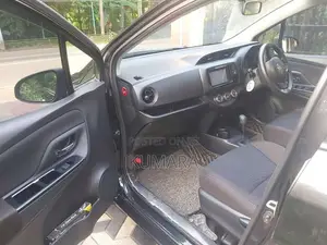 Toyota Vitz Edition 3 2016 Car 2016 Car (Used)