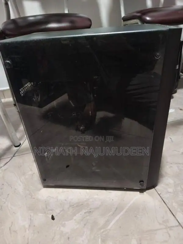 Gaming PC 16GB RAM RTX 3050 Ryzen 3200G Monitors