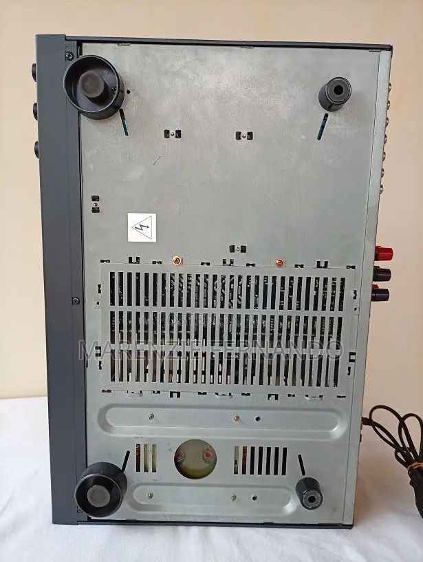 Nad Av-711 Stereo Av Amplifier