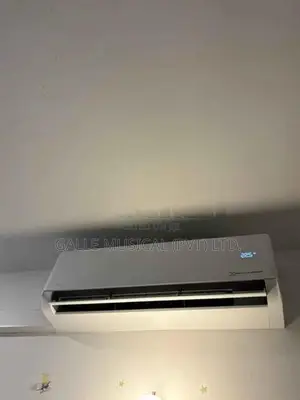 MIDEA 12000BTU XTREME PLUS AI INVERTER AIR CONDITIONER