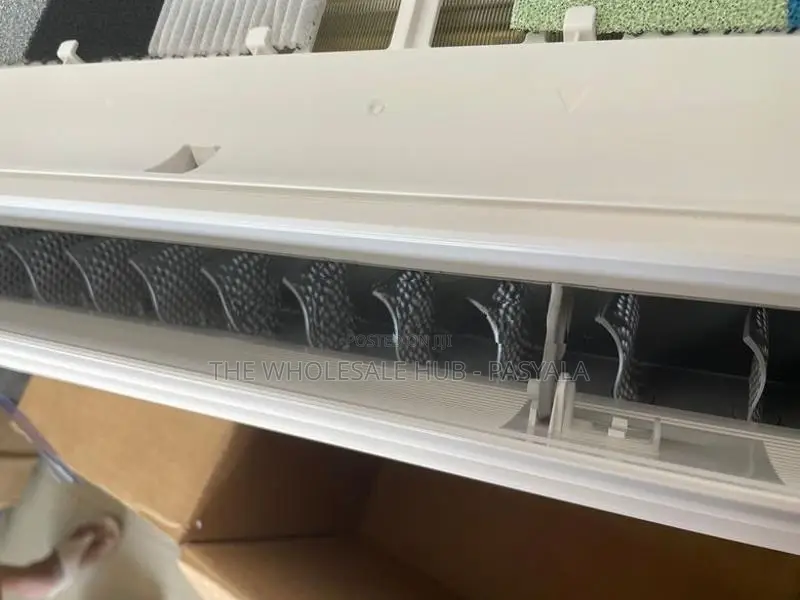 TCL BreezeIN premium AC
