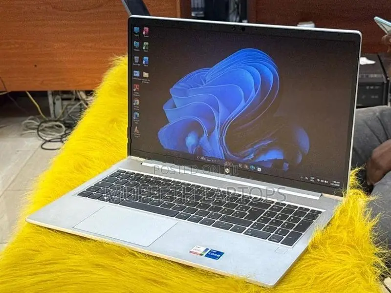 HP i5 11Gen G7 processor 8/256GB 15.6”FHD Display