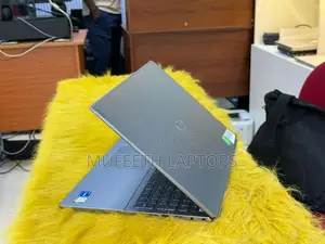 Dell i7 12Gen P Type 16/512GB 16.1”FHD Display