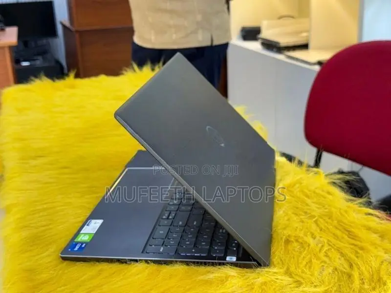 Dell i7 11Gen H processor 16/512GB RTX 3050 4GB