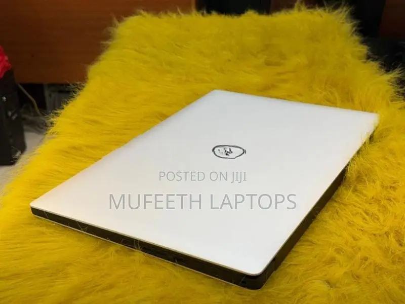 Dell i9 9Gen 16/512GB 15.6”FHD NViDIA 4GB