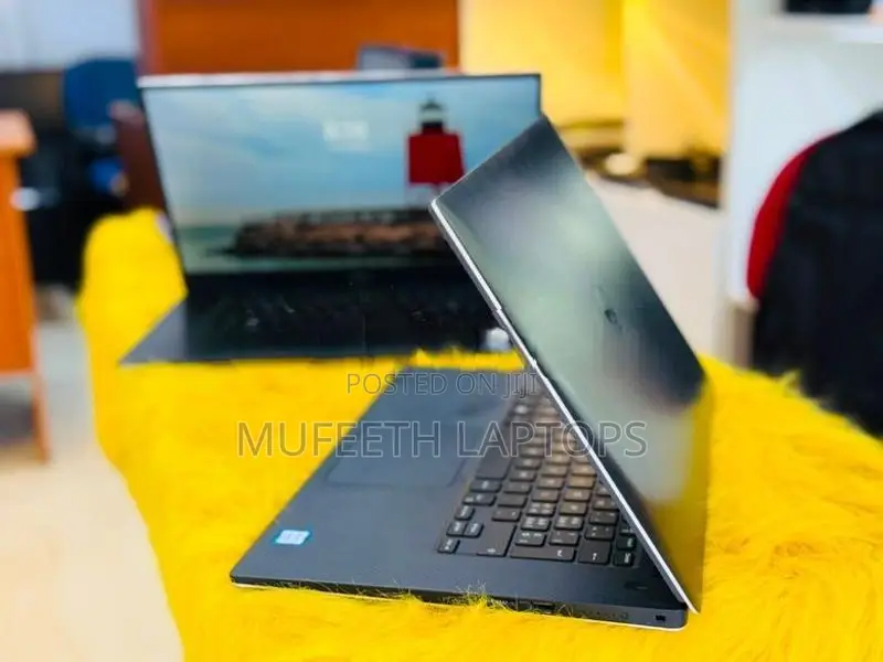 Dell i7 8Gen H Processor 8/256GB 4GB NVIDIA 15.6”FHD