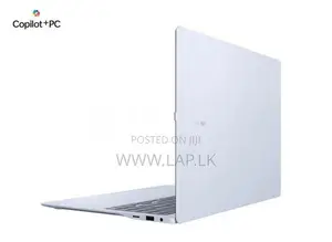 Samsung Galaxy Book 4 Edge Snapdragon X X1 16GB RAM 256GB EUFS Storage