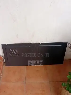 Gaming PC casing with accessories
