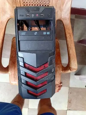 Gaming PC casing with accessories