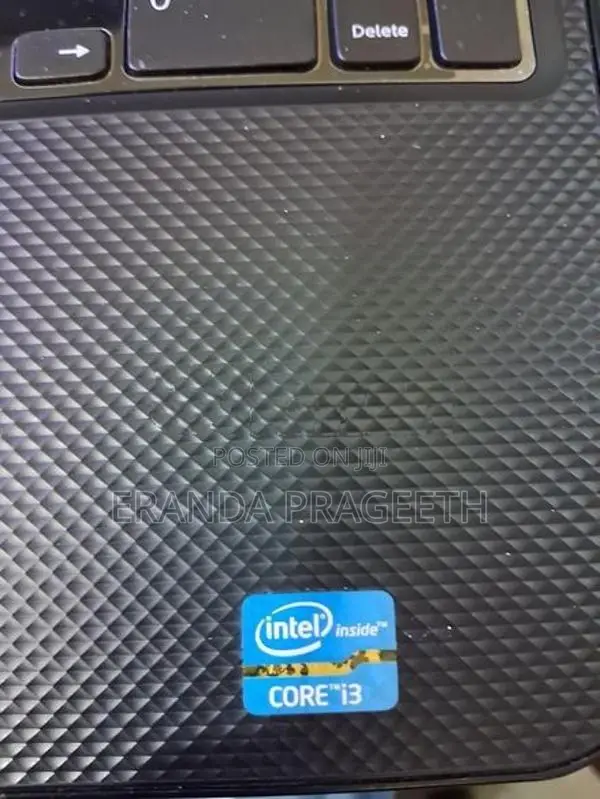 Dell Inspiron 3521