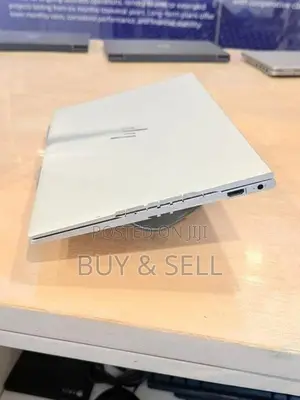 HP EliteBook 840 G8 Laptops