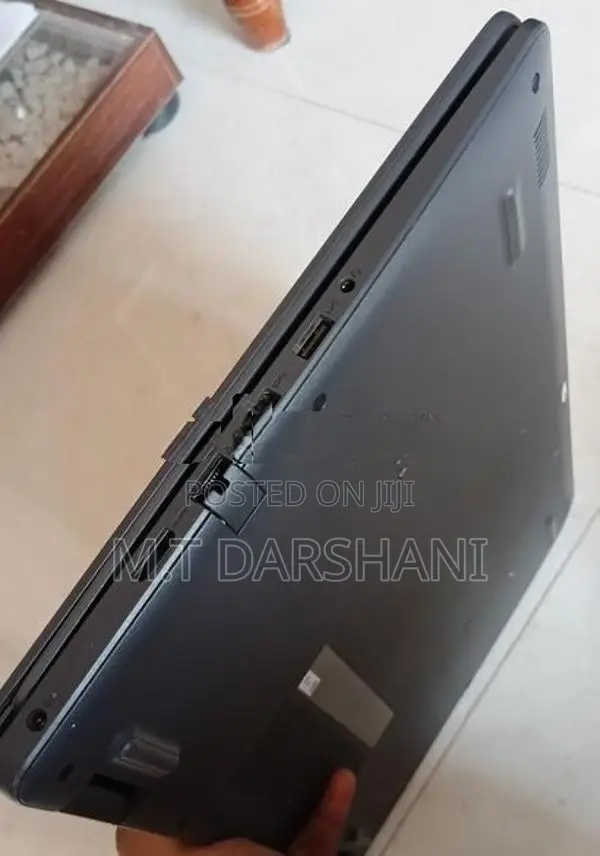 Dell Insprion 3502 Laptop