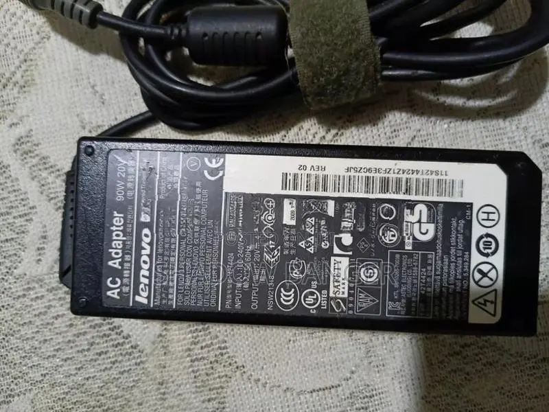 Lenovo 90W Laptop Charger