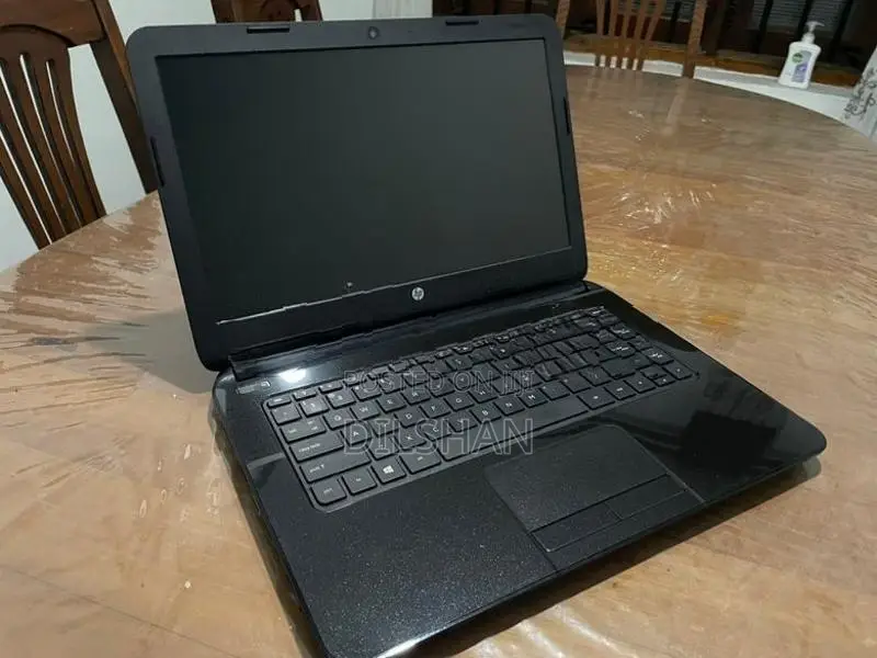 HP Quad Core 1.5 Ghz 4GB