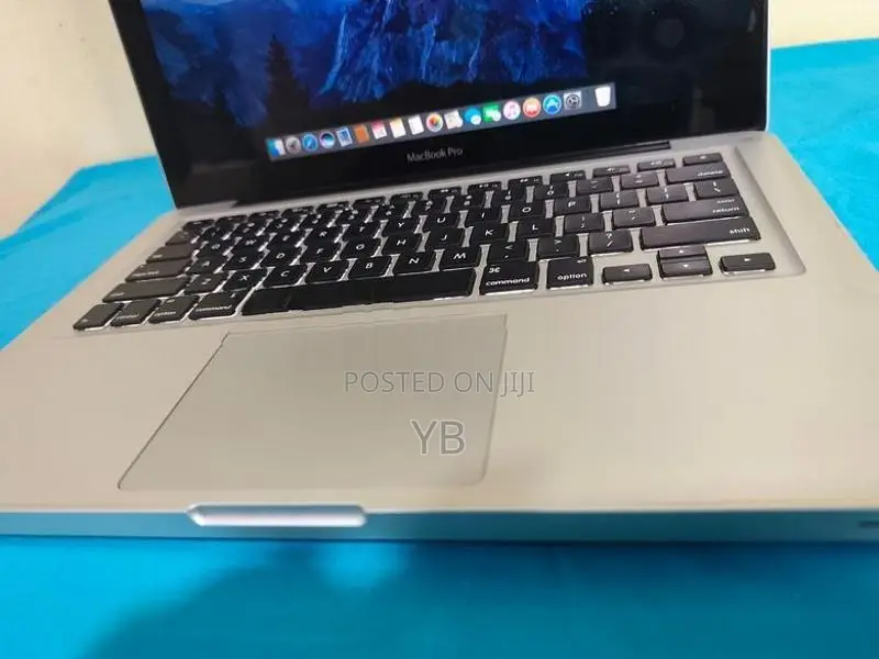 MacBook Pro Intel i5 4GB RAM 500GB Storage