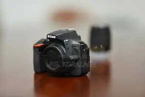 Nikon D5600 Camera