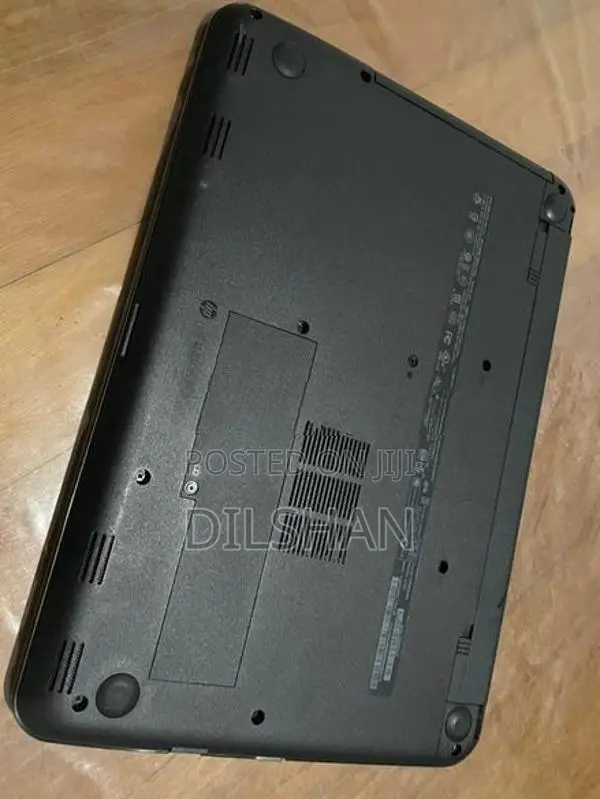 HP Quad Core 1.5 Ghz 4GB