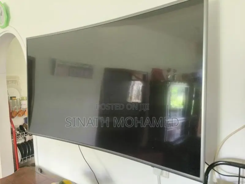SAMSUNG TV