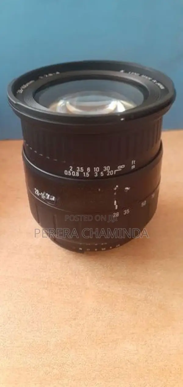 USED SIGMA ZOOM CAMERA LENS