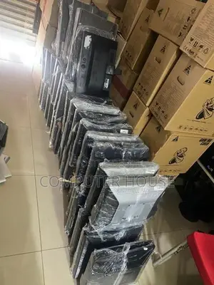 17’’ Square Monitor
