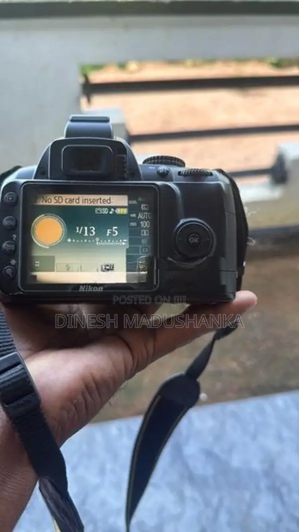 Nikon D3000 Camera