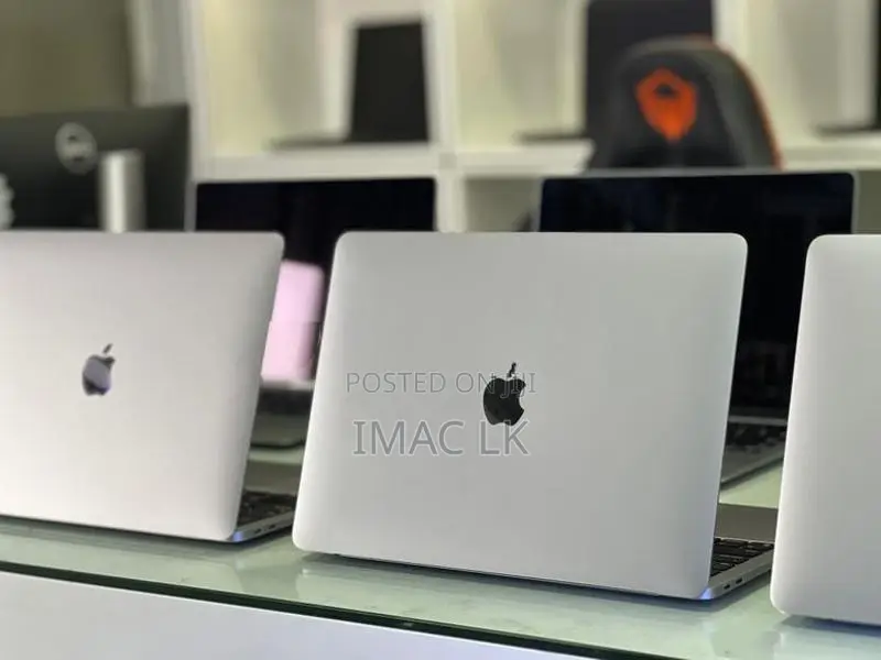 Apple MacBook Air M1 Chip 8GB RAM 256GB SSD