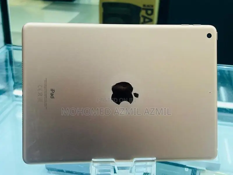 Apple iPad 6th Gen (Used)
