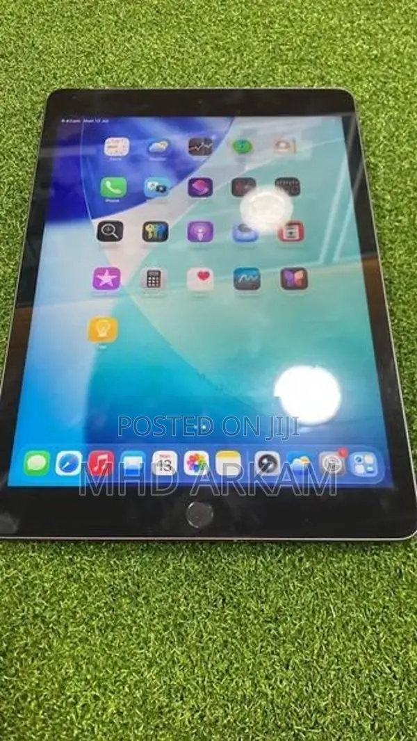 Apple iPad (9th Generation) 64gb wifi