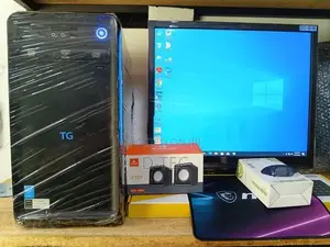 Core i5 4th 4590 3.30 Ghz / 19" LED Screen With Full Set