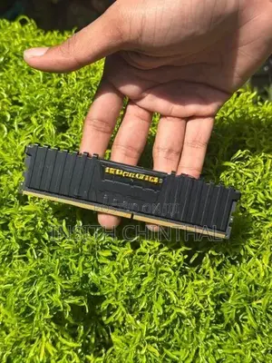 Cosair Vengeance DDR4 8GB