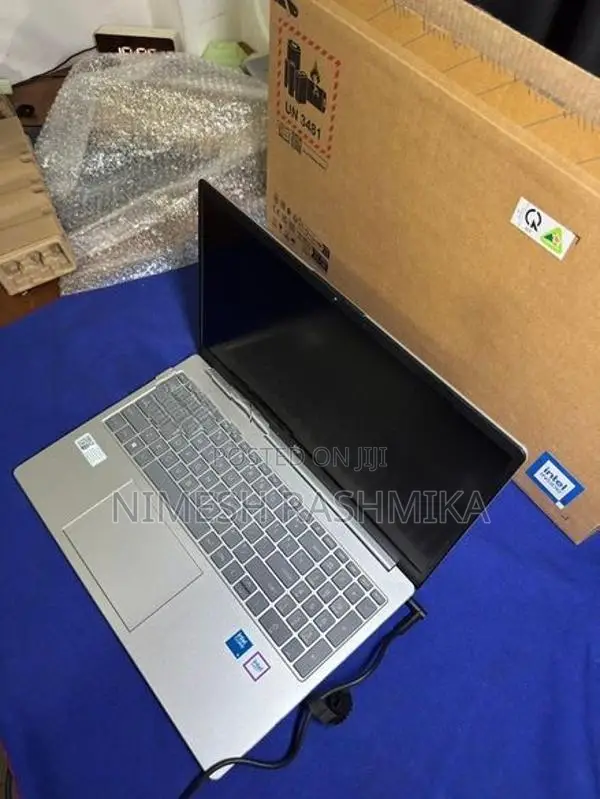 HP 15 Core 5 8GB RAM 512GB SSD