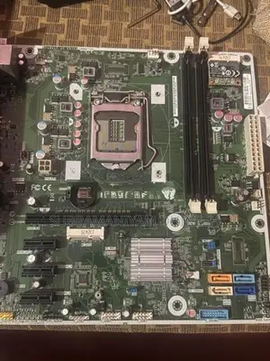 87 Motherboard