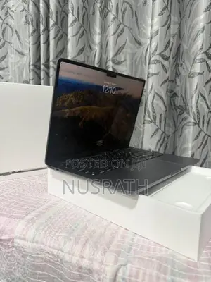 MacBook Air M2