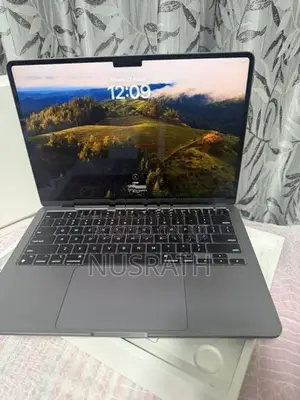 MacBook Air M2