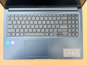 Asus Vivobook X1504VA Laptop