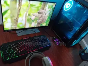 Gaming PC Full Set i5 7th Gen GTX 1080 8GB Monitor + Accessories