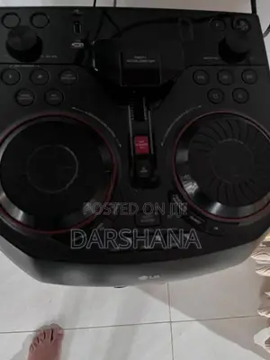 Lg Boombox
