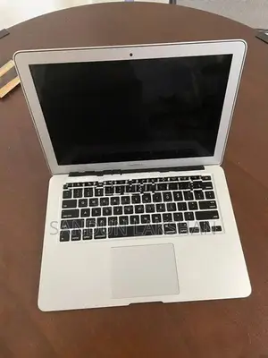 Macbook Air Core i5