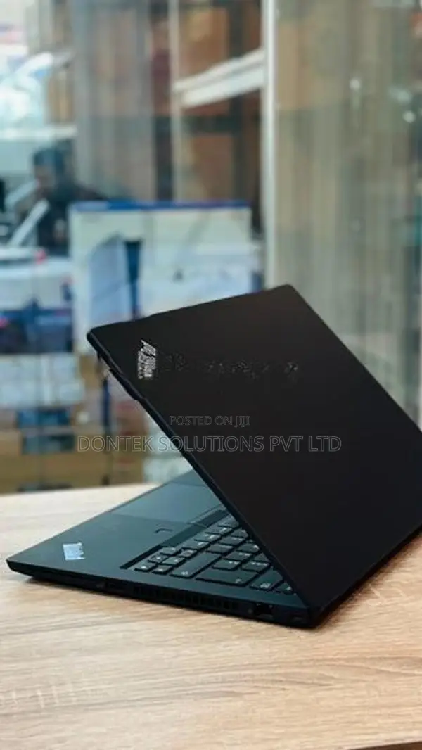 Lenovo ThinkPad T14 Gen 1 i5 10th 8GB RAM ( Upgradable ) 256GB NVMe