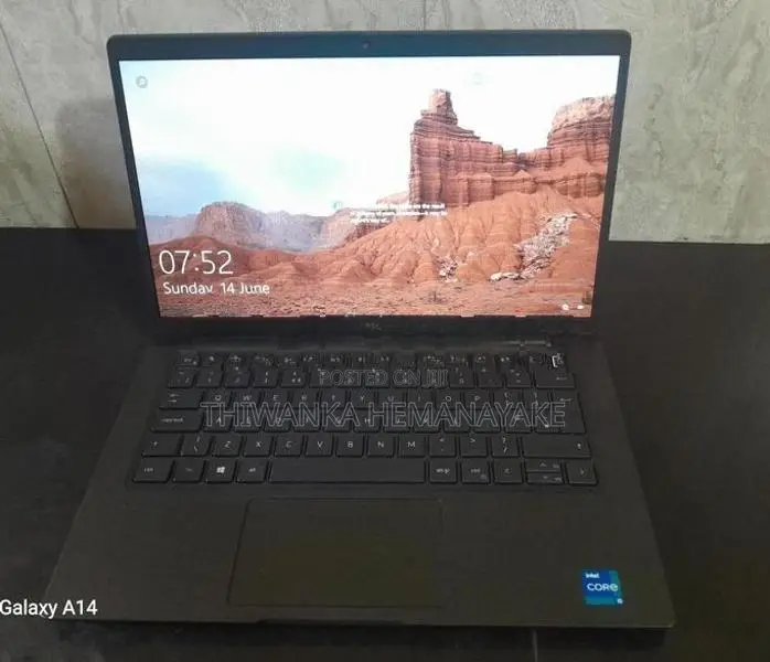 Dell , Latitude 7320 ( i5 11gen )