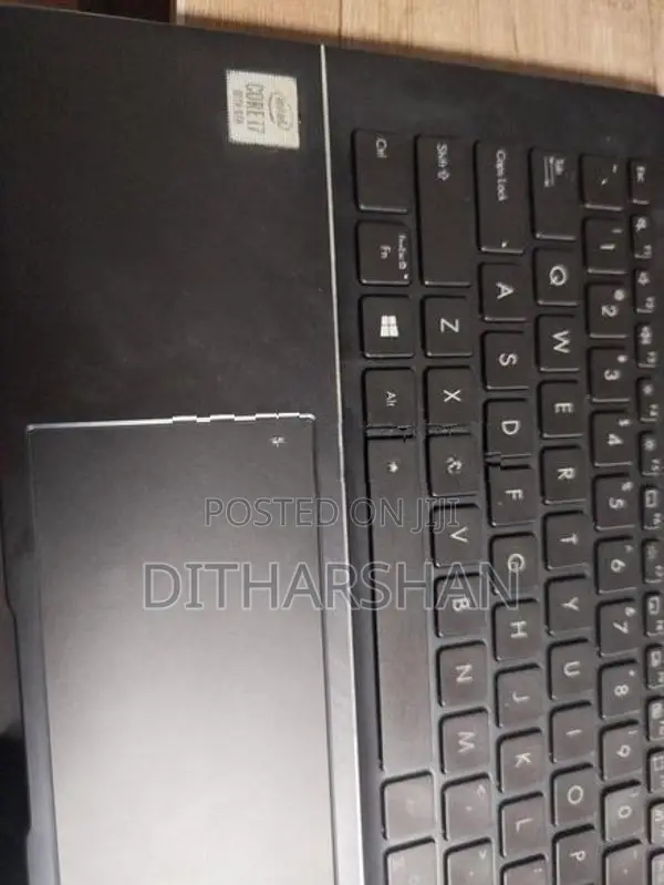ASUS Laptop Intel Core i7