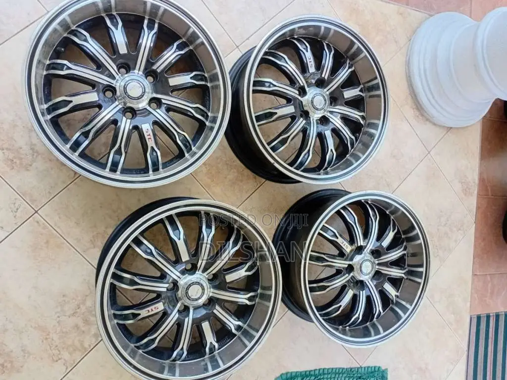 Alloy wheels 15 size for Car