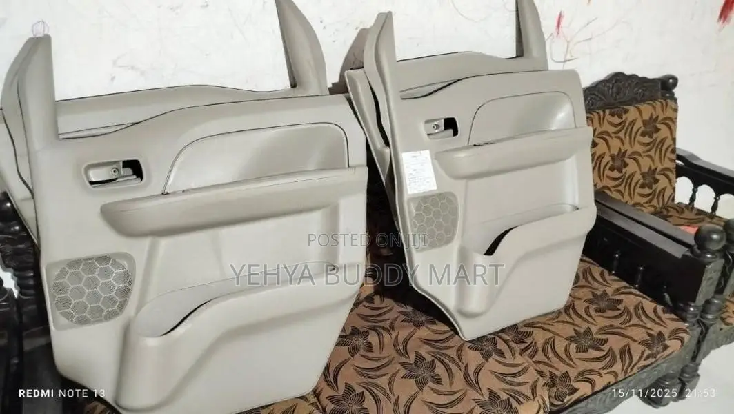 SuzukiEveryDa17vPowerShutters for Van